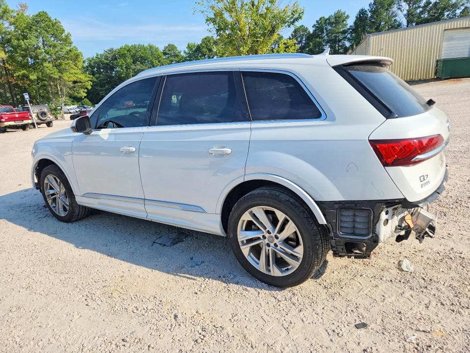 2020 AUDI Q7 PREMIUM 2