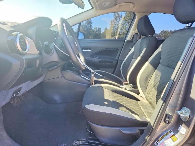 2022 NISSAN VERSA SV 7
