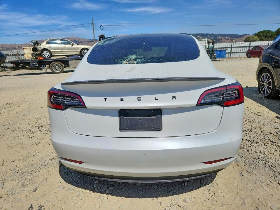 2021 TESLA MODEL 3 6