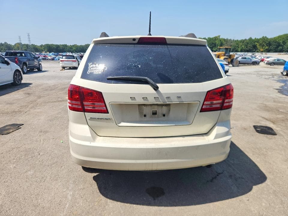 2019 DODGE JOURNEY SE 6