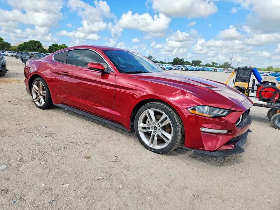2020 FORD MUSTANG 4