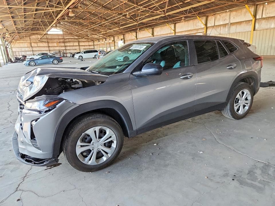 2025 CHEVROLET TRAX LS - 1