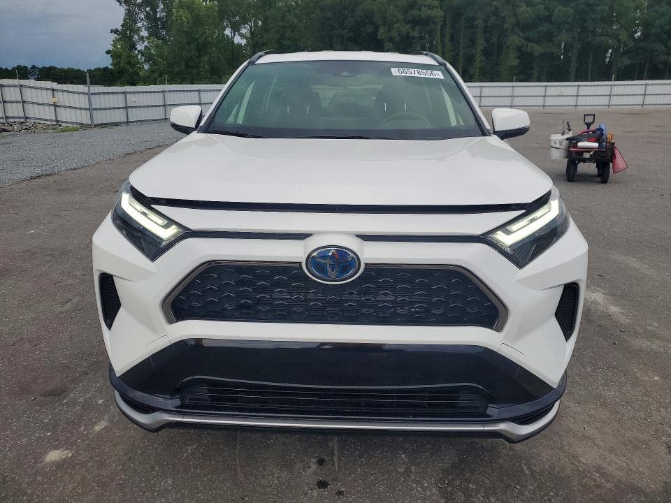 2024 TOYOTA RAV4 PRIME SE 5