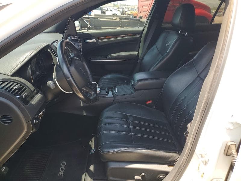 2017 CHRYSLER 300 S 7