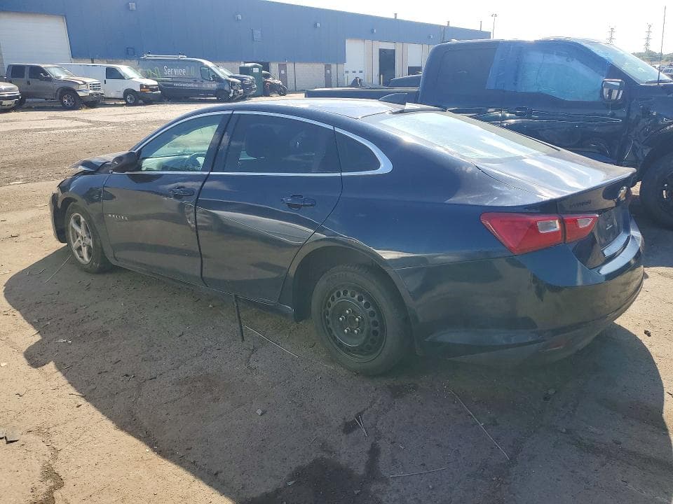 2018 CHEVROLET MALIBU LS 2