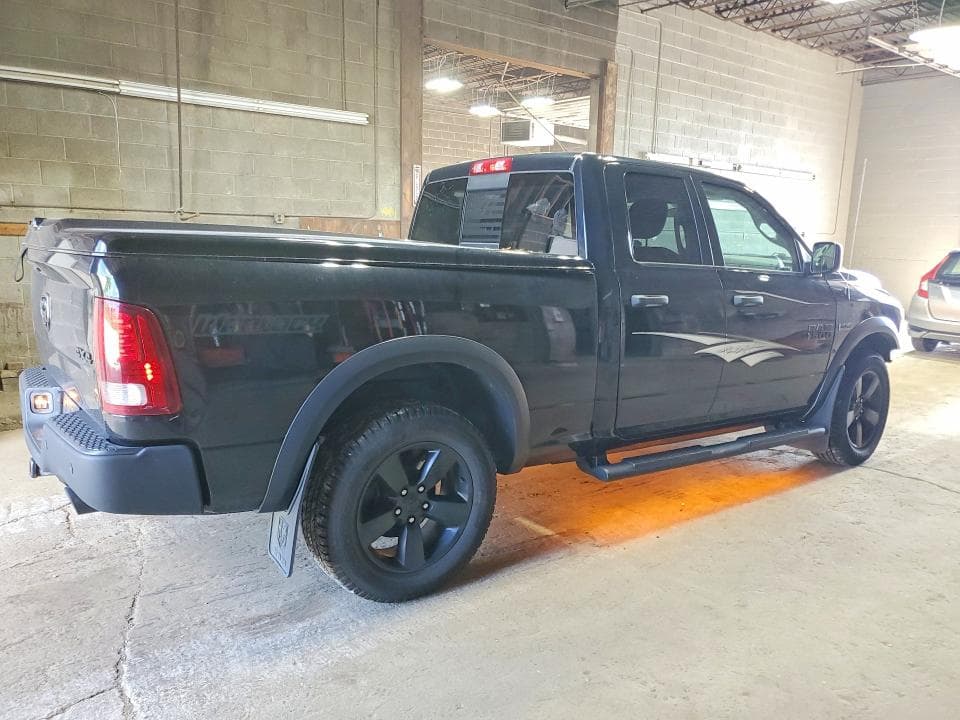 2020 RAM 1500 CLASSIC WARLOCK 3