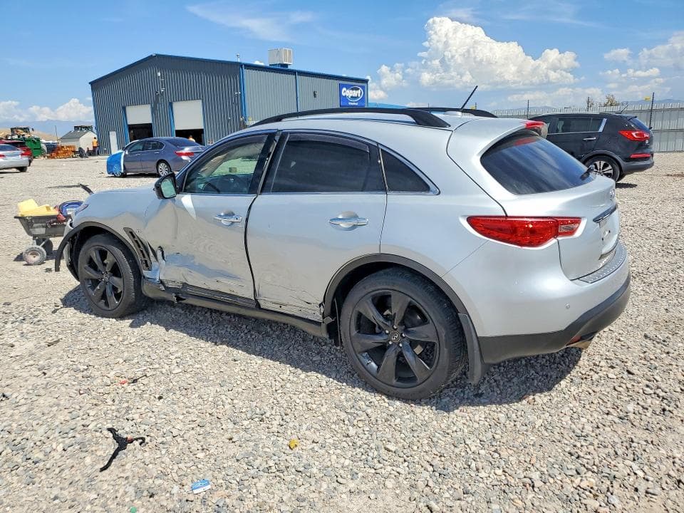 2017 INFINITI QX70 BASE 2