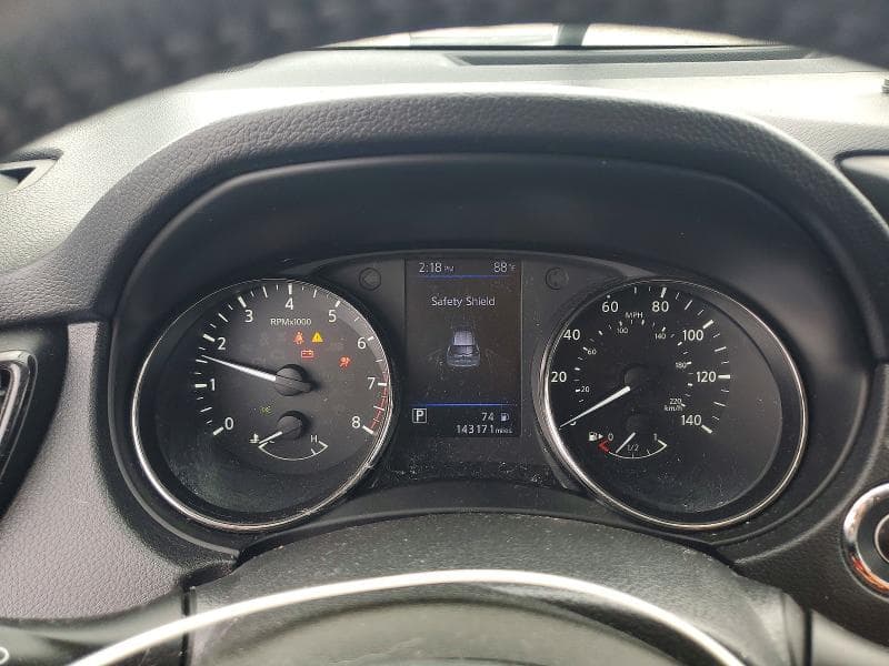 2018 NISSAN ROGUE SV 9
