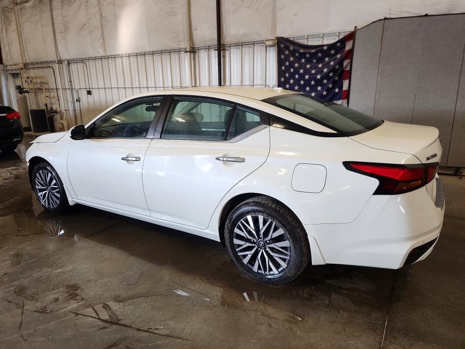 2023 NISSAN ALTIMA SV 2