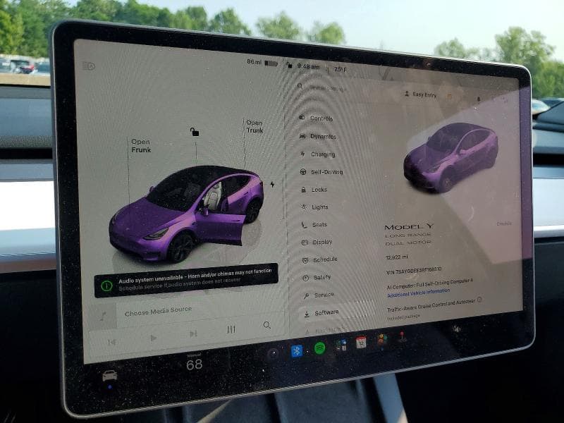 2024 TESLA MODEL Y 9
