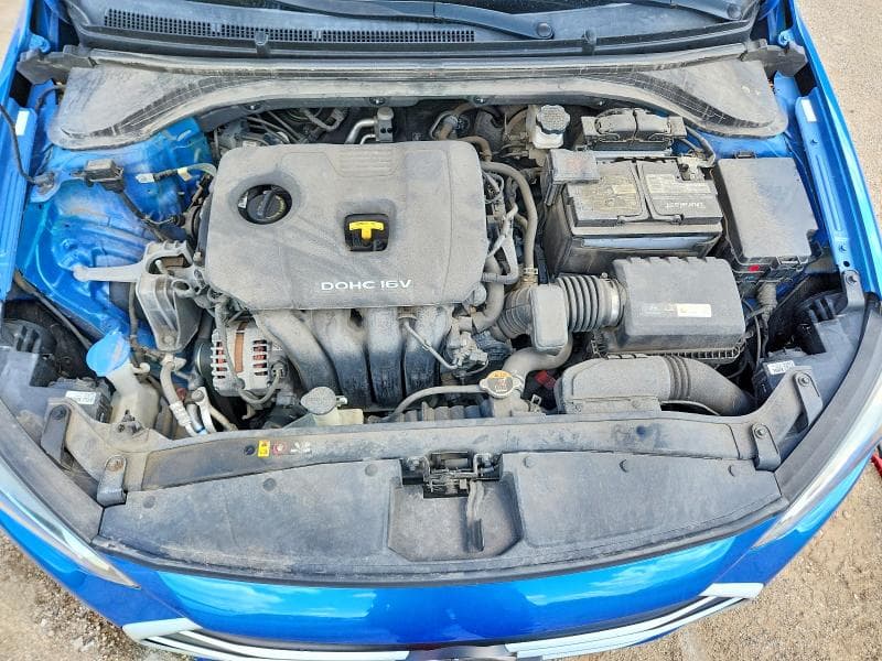 2017 HYUNDAI ELANTRA SE 11