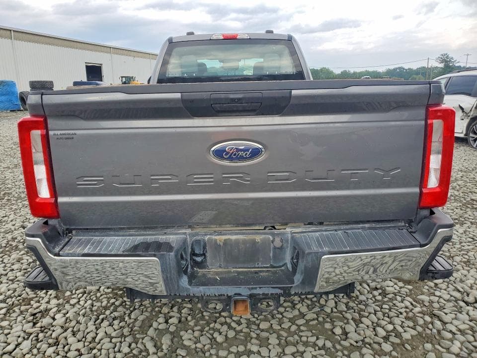 2024 FORD F250 SUPER DUTY 6