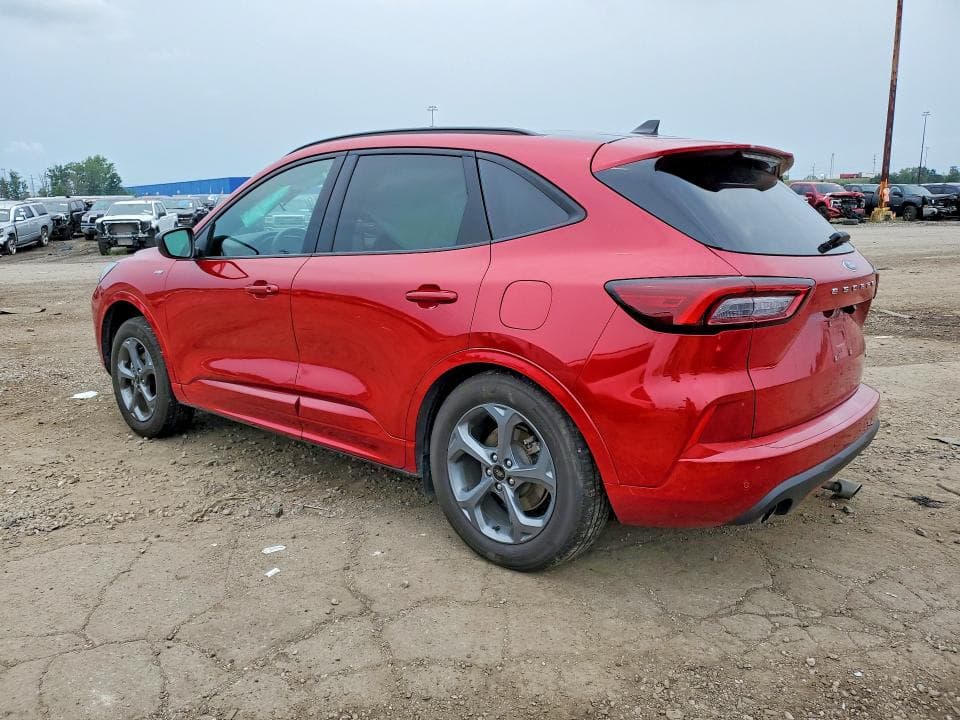 2024 FORD ESCAPE ST LINE 2