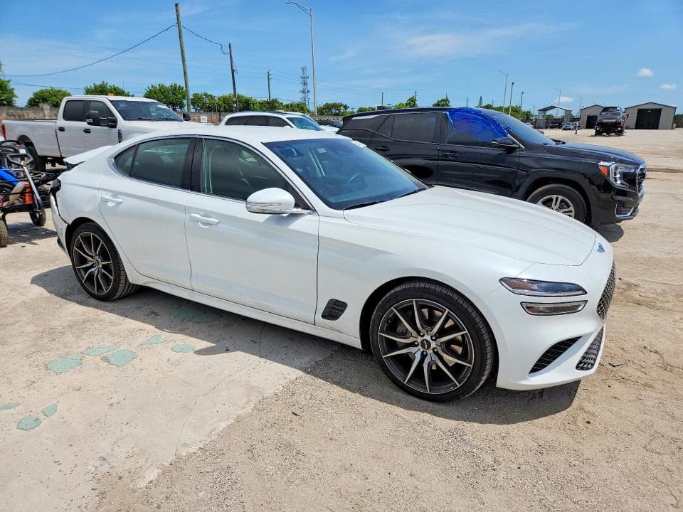 2026 GENESIS G70 2.5T STANDARD 4