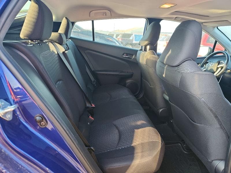 2018 TOYOTA PRIUS THREE 10