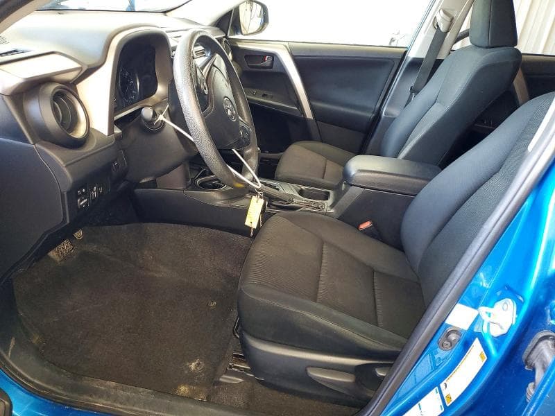 2017 TOYOTA RAV4 LE 7