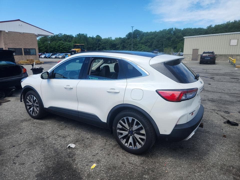 2020 FORD ESCAPE TITANIUM 2
