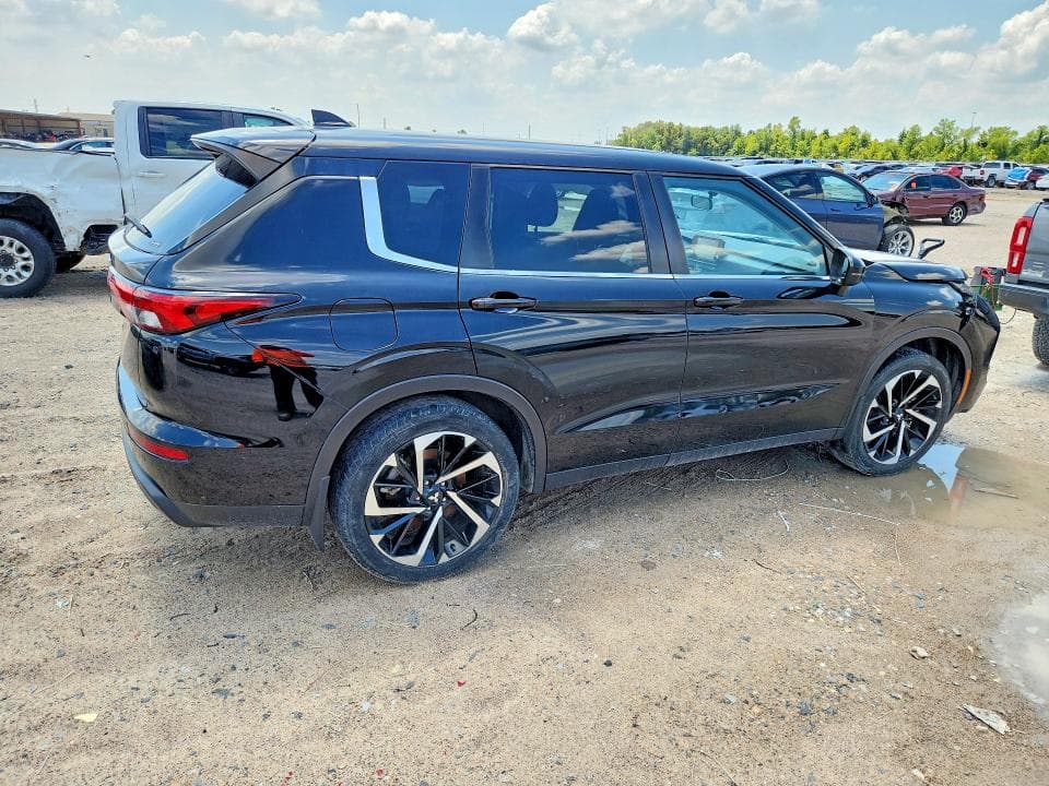 2022 MITSUBISHI OUTLANDER ES 3
