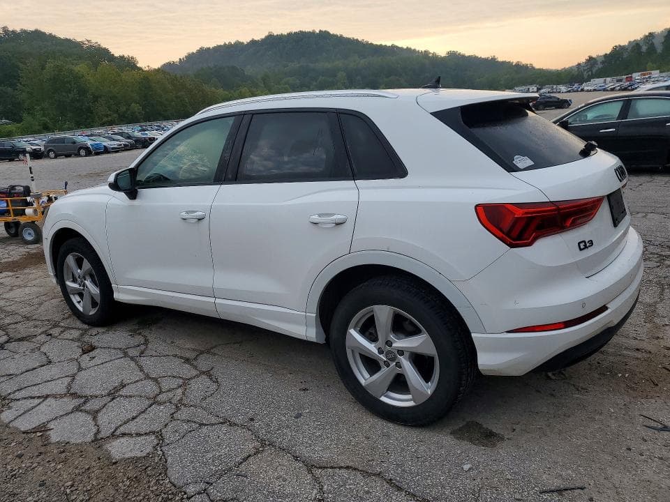 2020 AUDI Q3 PREMIUM 2