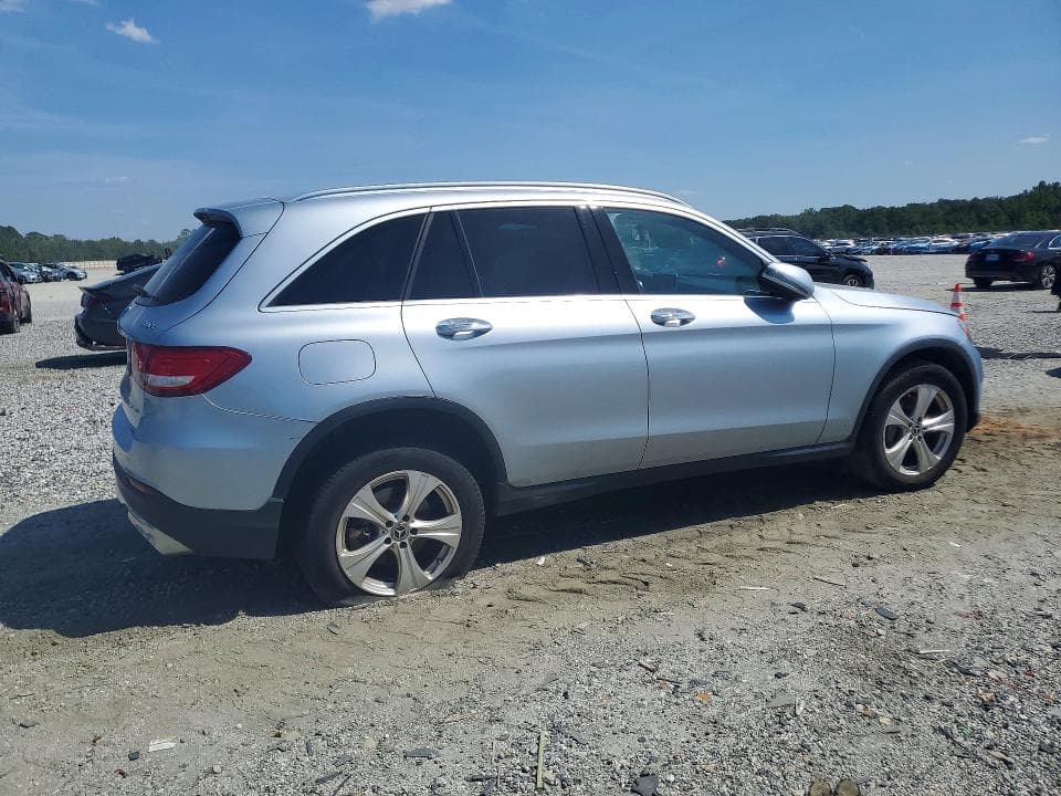 2017 MERCEDES-BENZ GLC 300 4MATIC 3