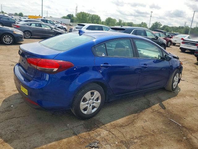 2017 KIA FORTE LX 3