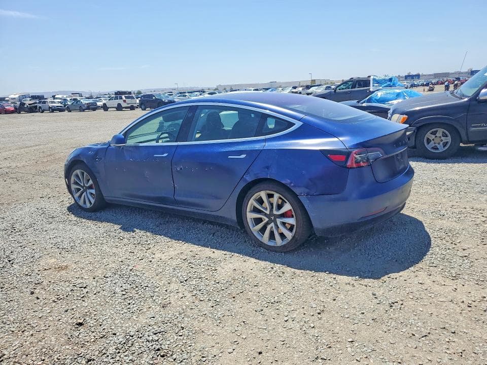2018 TESLA MODEL 3 2