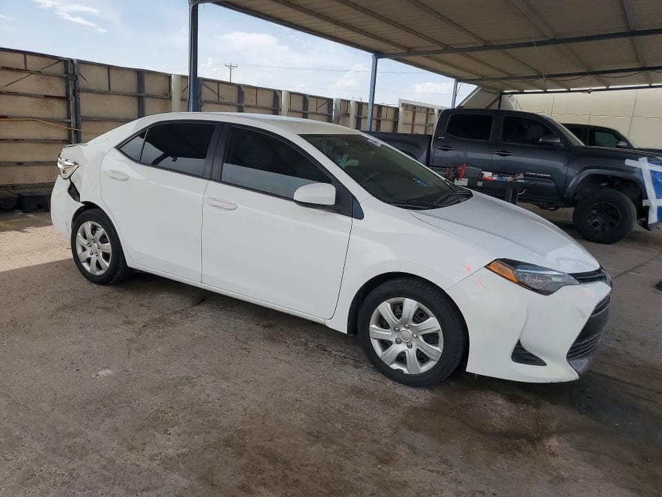 2019 TOYOTA COROLLA LE 4
