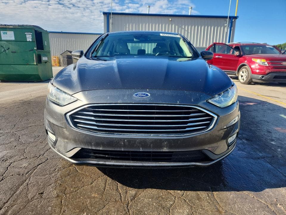 2019 FORD FUSION SE 5