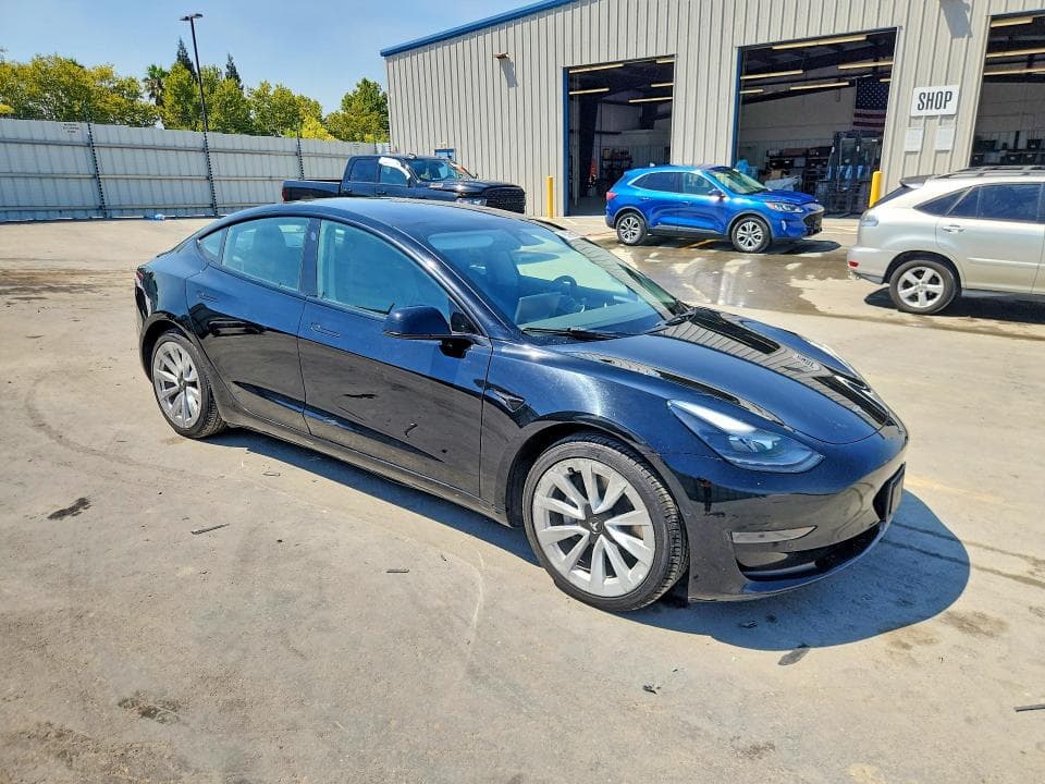 2022 TESLA MODEL 3 4