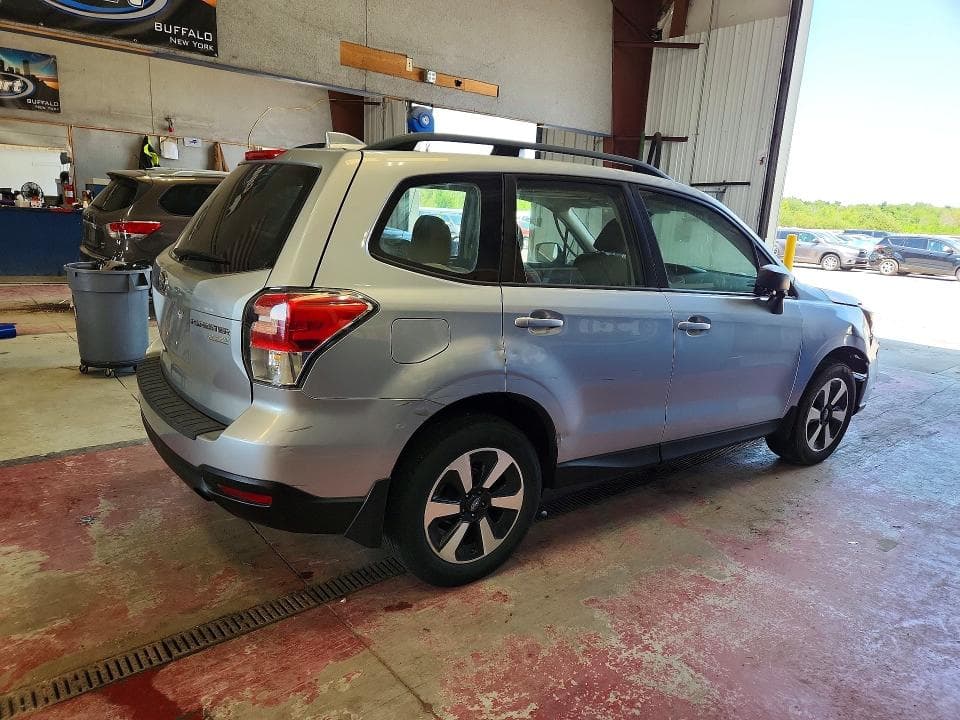 2017 SUBARU FORESTER 2.5I 3