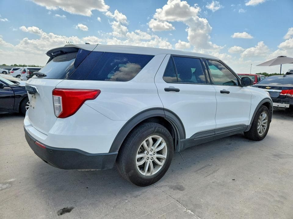 2021 FORD EXPLORER 3