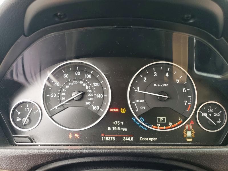 2017 BMW 320 XI 9