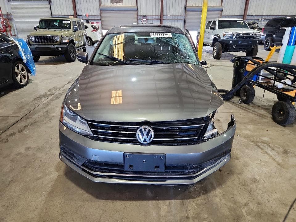 2017 VOLKSWAGEN JETTA SE 5