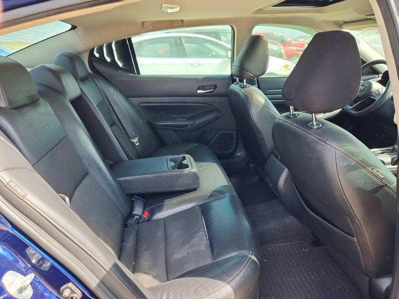 2022 NISSAN ALTIMA SR 10