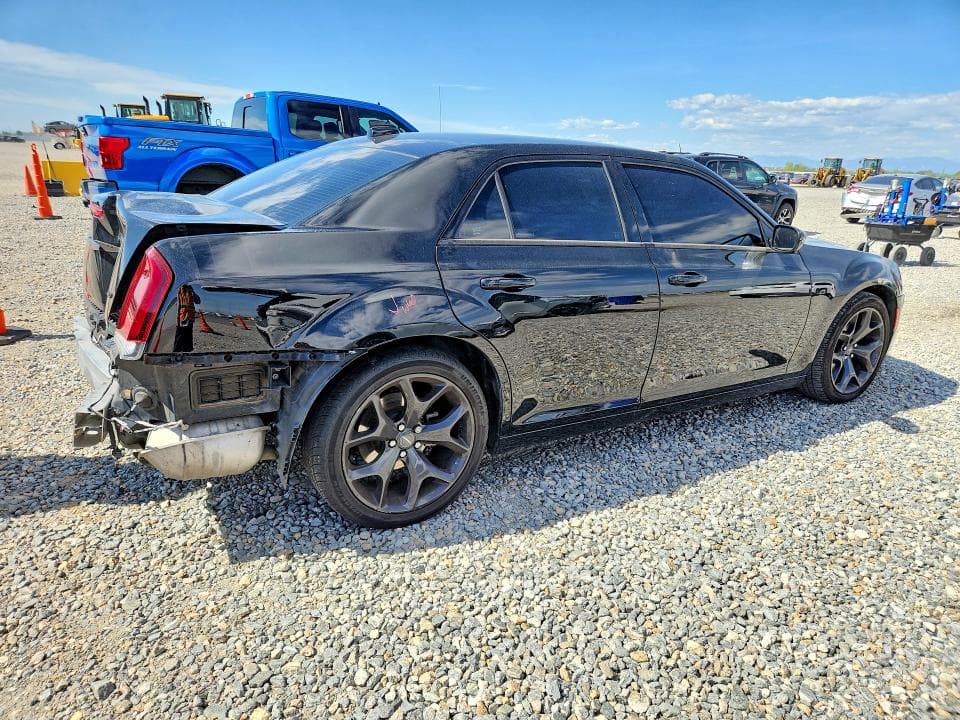 2021 CHRYSLER 300 TOURING 3