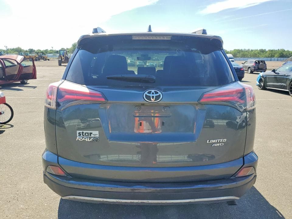 2018 TOYOTA RAV4 LIMITED 6