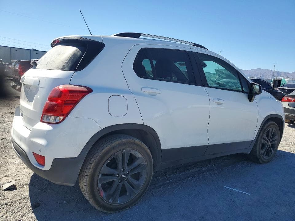 2020 CHEVROLET TRAX 1LT 3