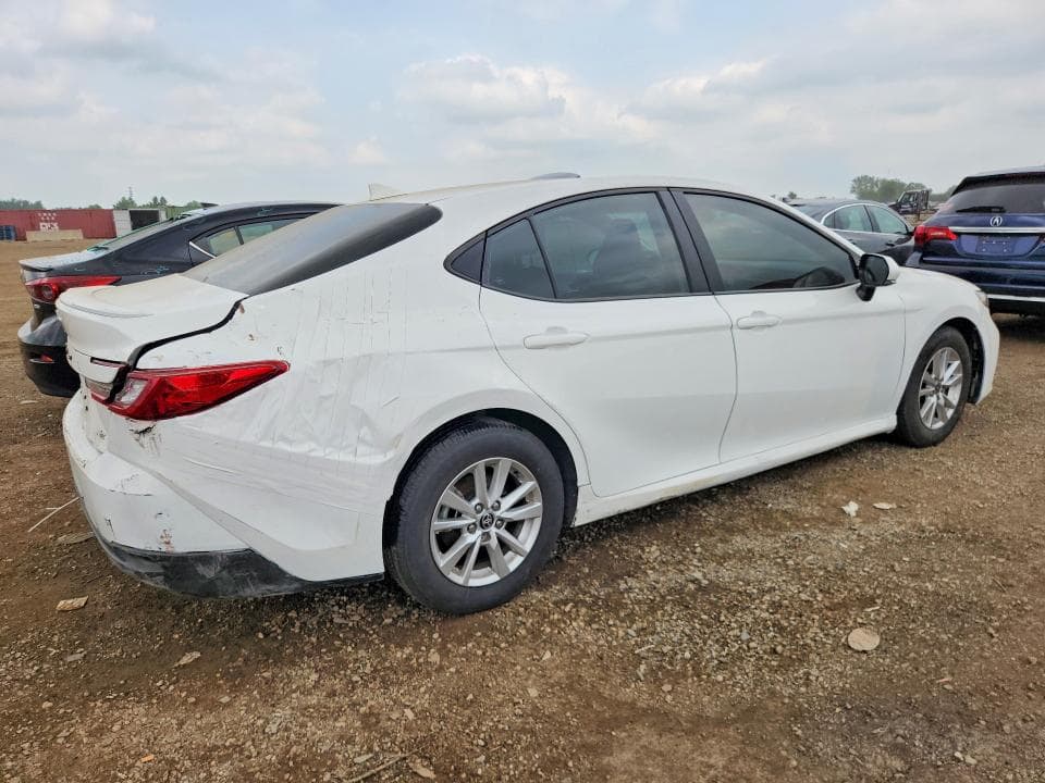 2025 TOYOTA CAMRY SE 3
