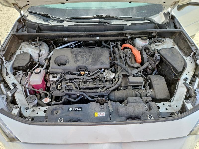 2022 TOYOTA RAV4 SE 12