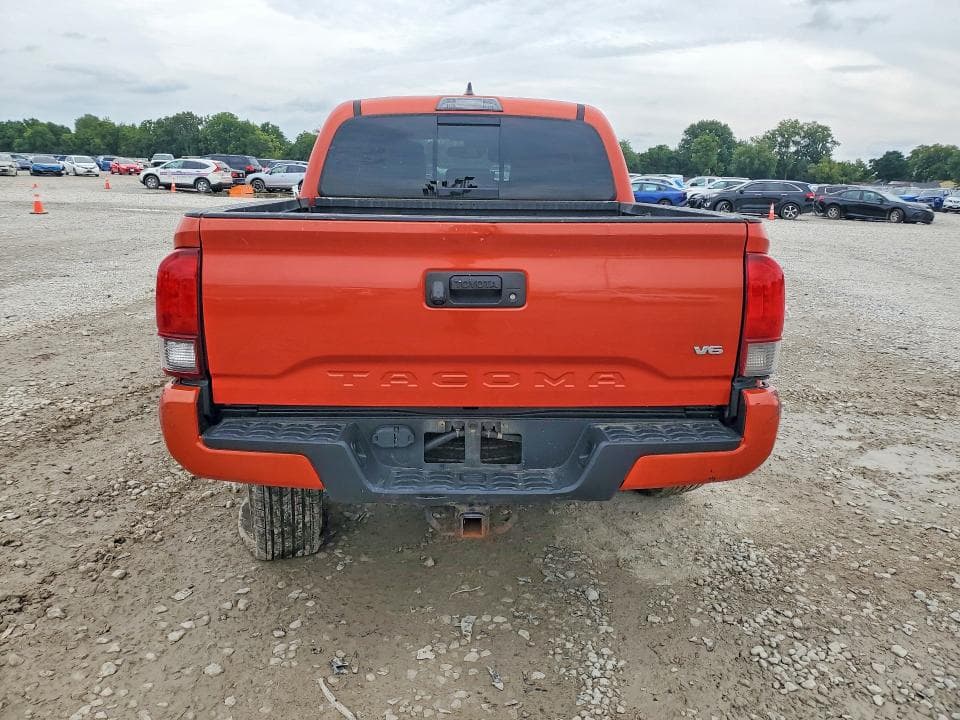 2018 TOYOTA TACOMA TRD SPORT 6