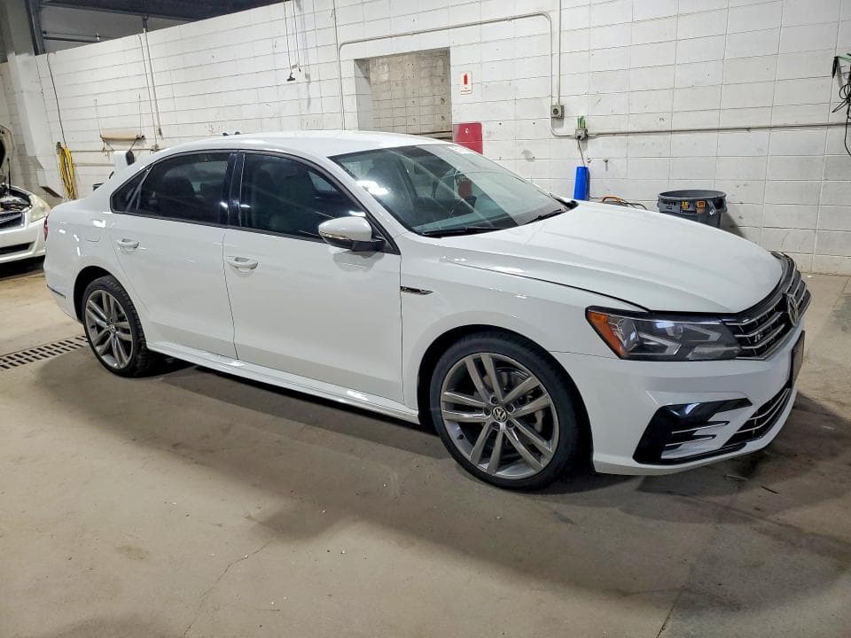 2018 VOLKSWAGEN PASSAT S 4