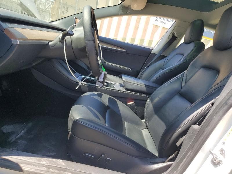 2023 TESLA MODEL 3 7