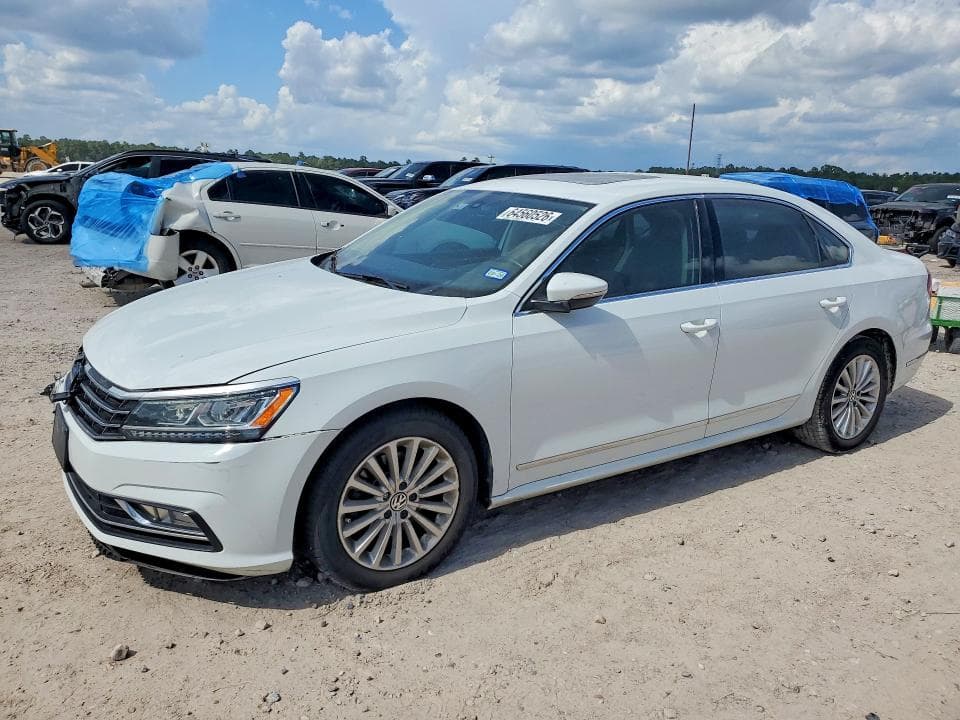 2017 VOLKSWAGEN PASSAT SE - 1