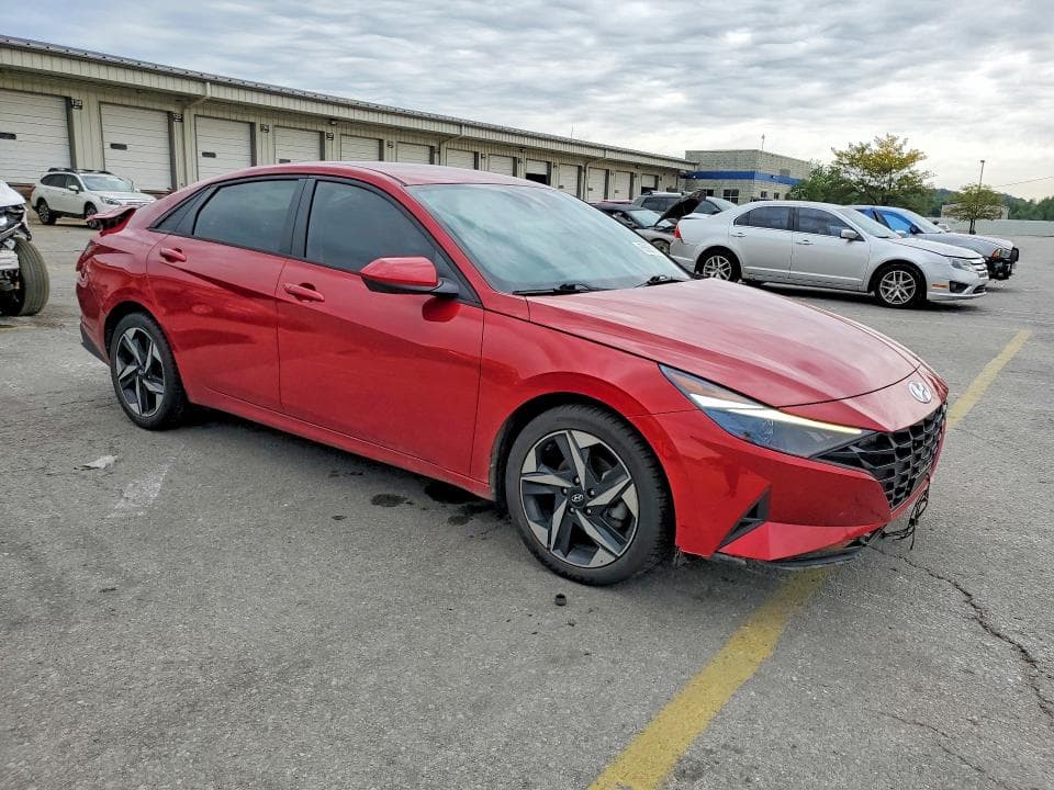 2023 HYUNDAI ELANTRA SEL 4