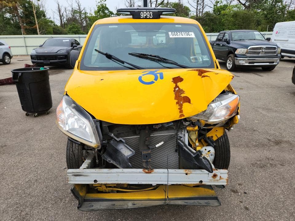 2019 NISSAN NV200 TAXI 5