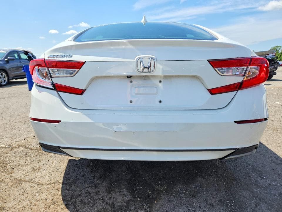 2018 HONDA ACCORD LX 6