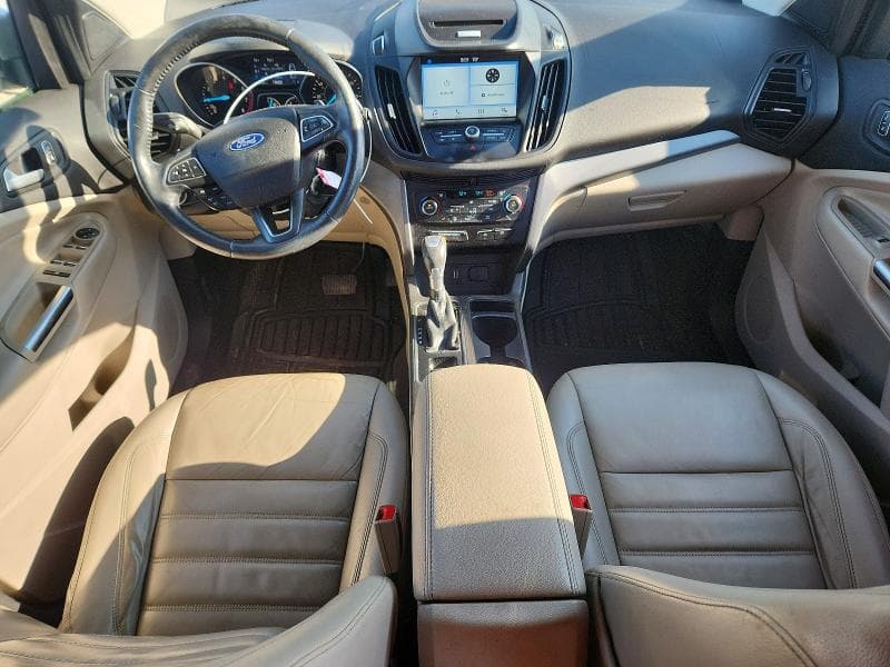 2017 FORD ESCAPE SE 8