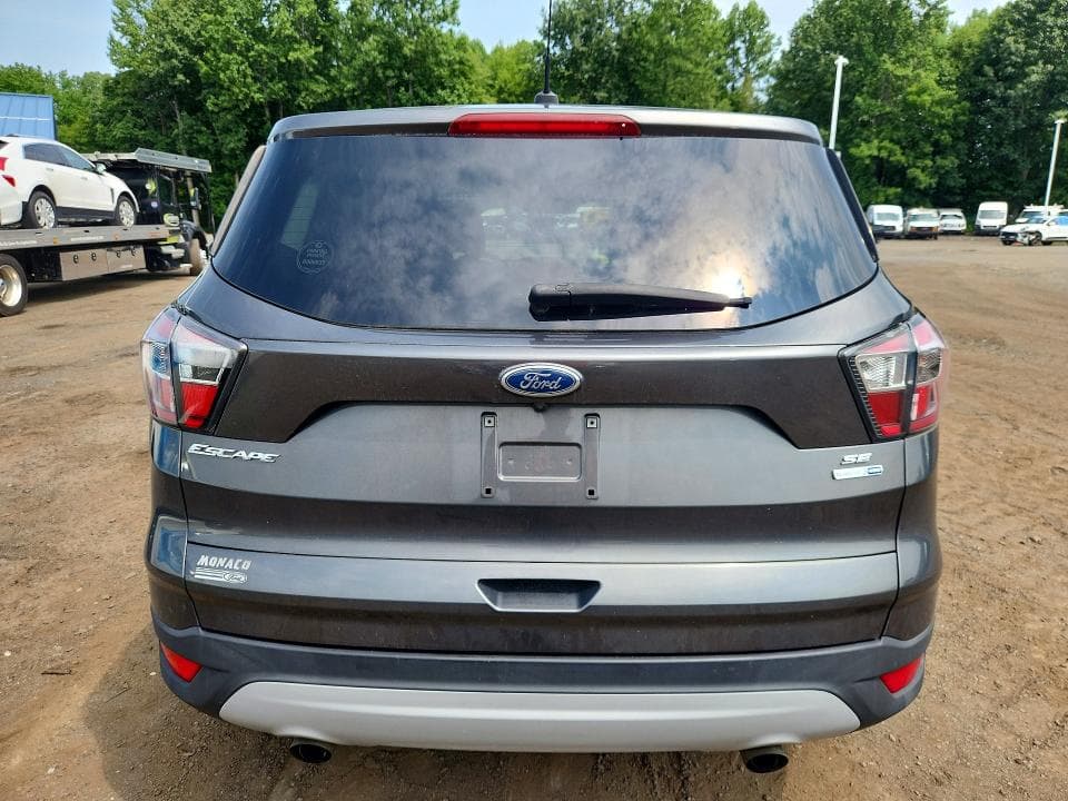 2017 FORD ESCAPE SE 6