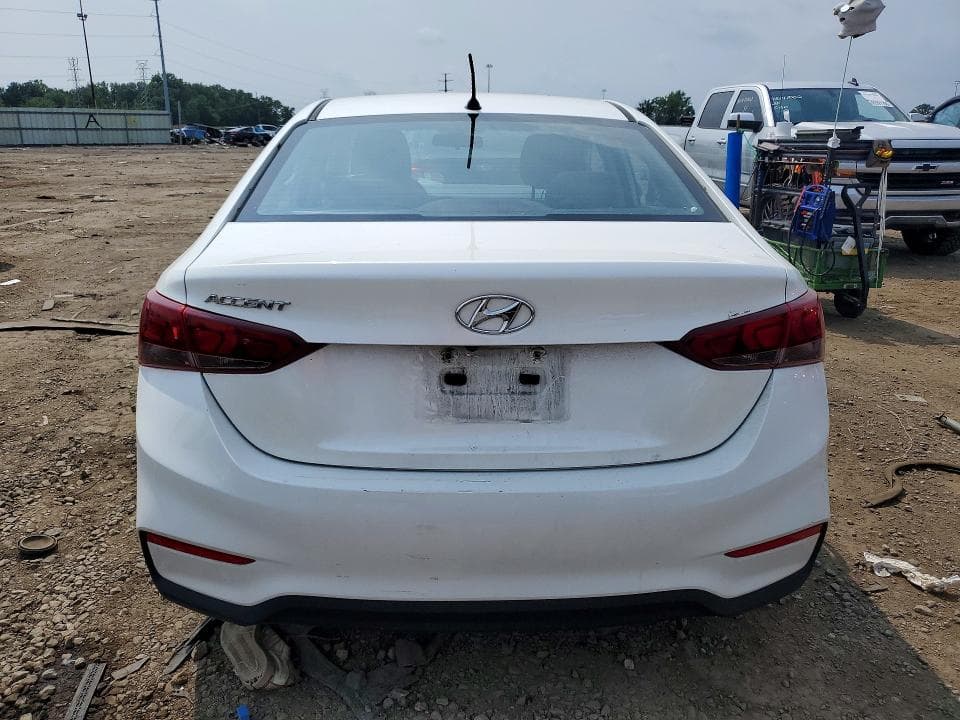 2018 HYUNDAI ACCENT SE 6