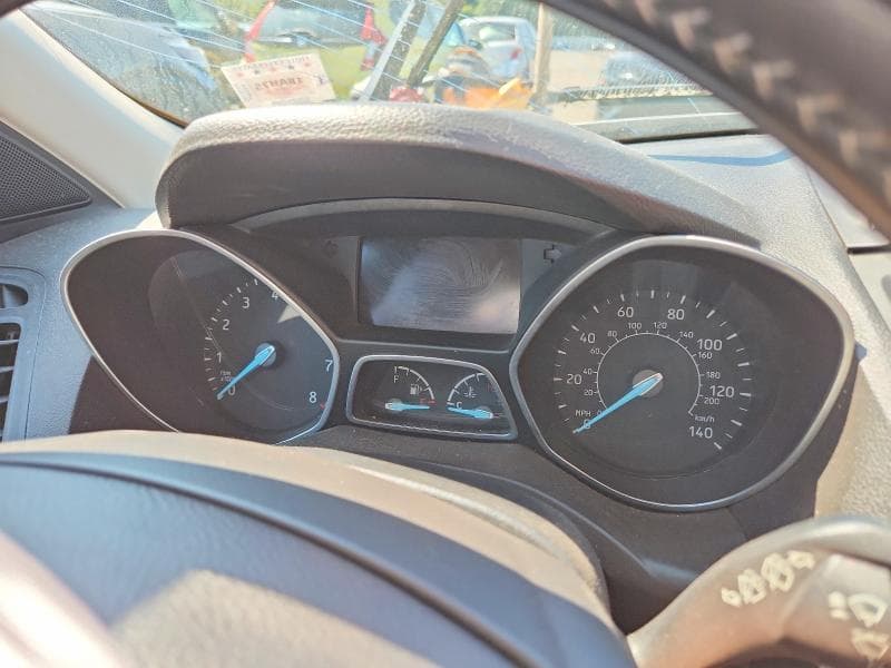 2019 FORD ESCAPE SE 9
